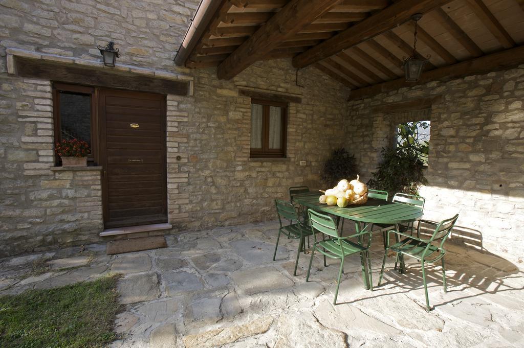 Brigolante Guest Apartments Асизи Стая снимка